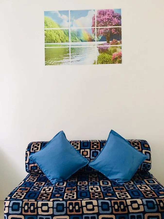 Booker Com In Mandaluyong Apartment Manila Philippines